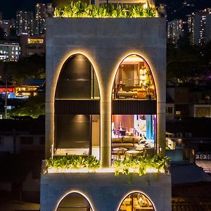 Primavera Luxury Apartments Medellin